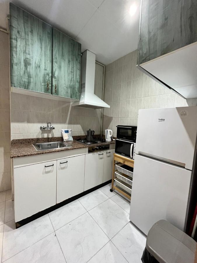 Bugo Luis Apartament Apartment Барселона Екстериор снимка